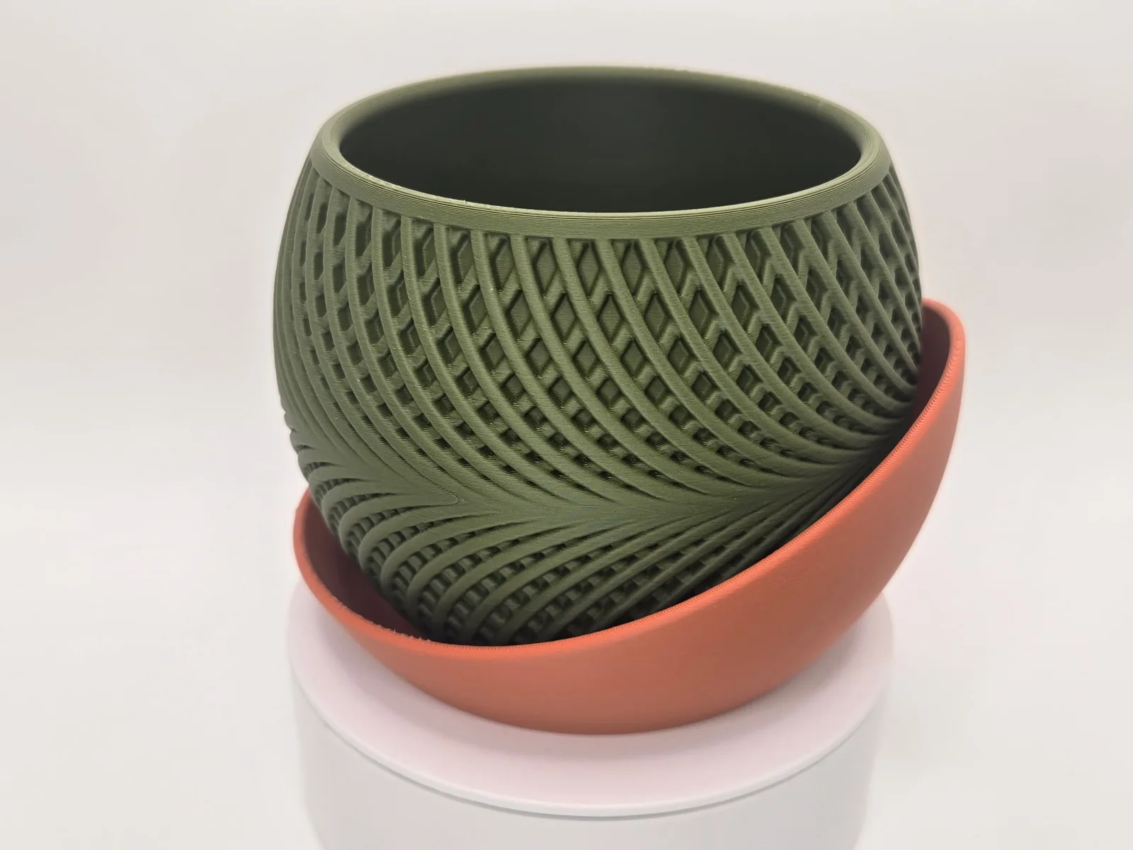 Drift Planter, a real finished print photographed in our studio