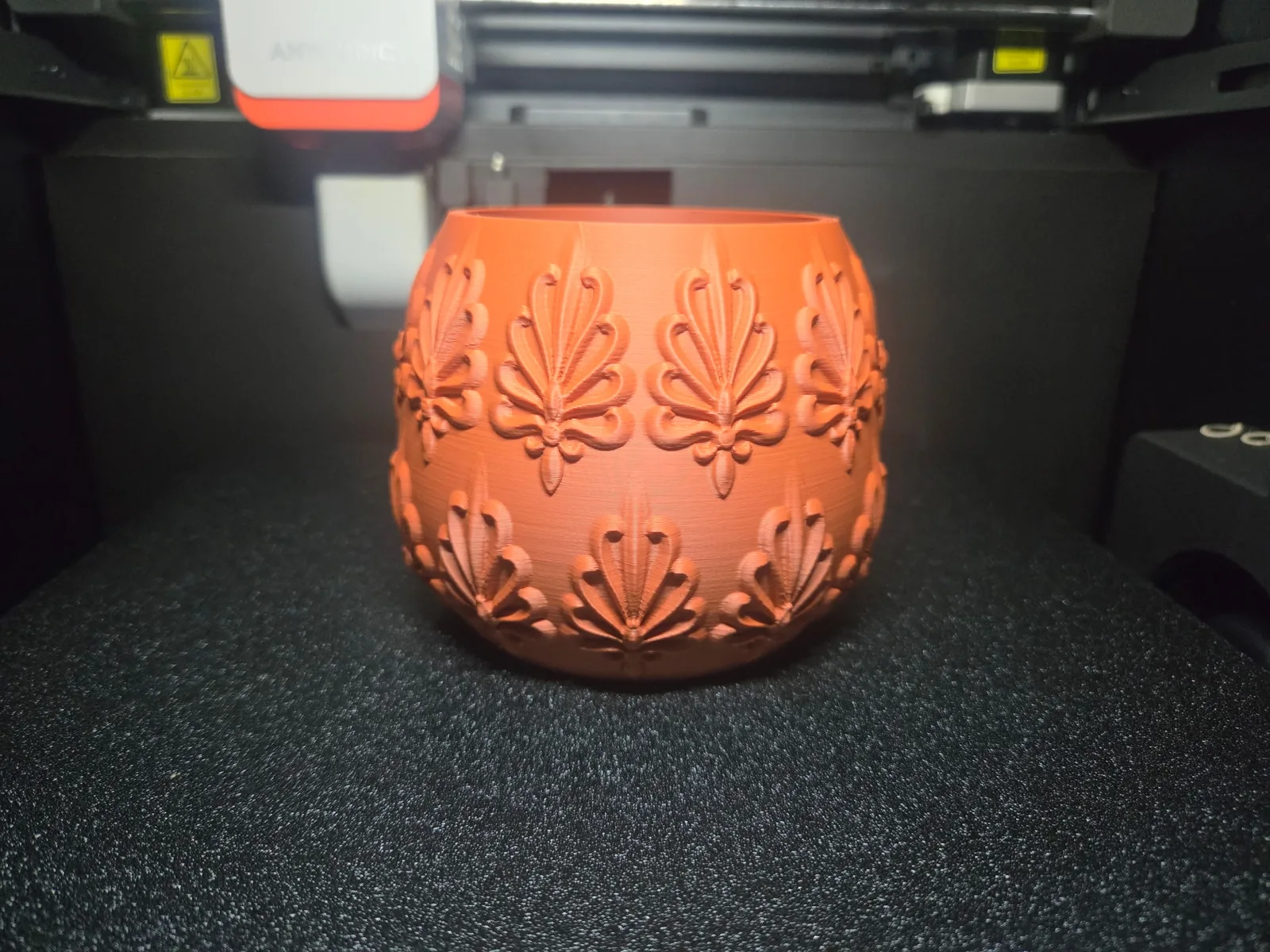 Palme Palm Planter, a real finished print photographed in our studio