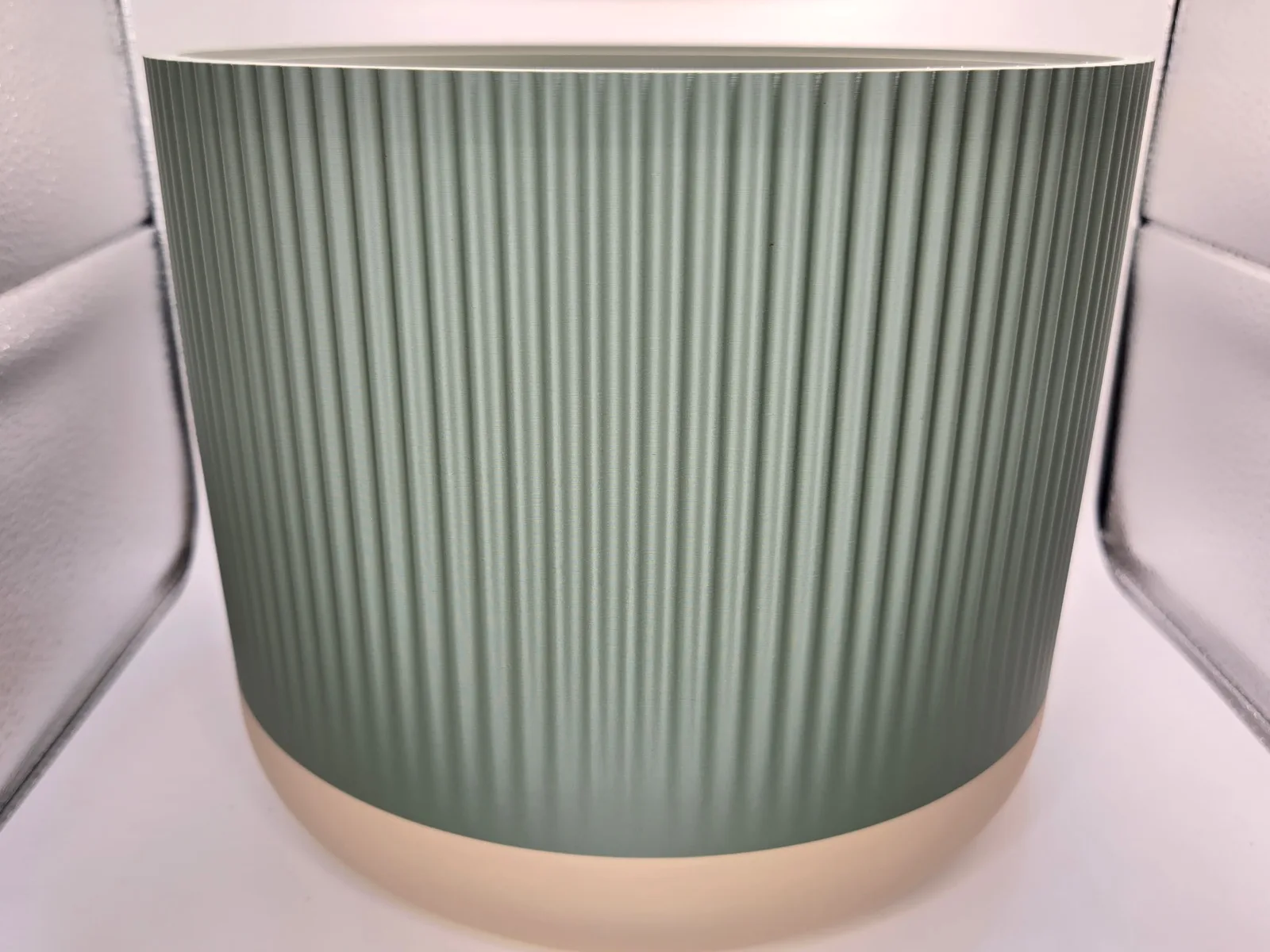Strata Grande Planter, a real finished print photographed in our studio